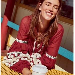Anthropologie decorative sleeves shirt